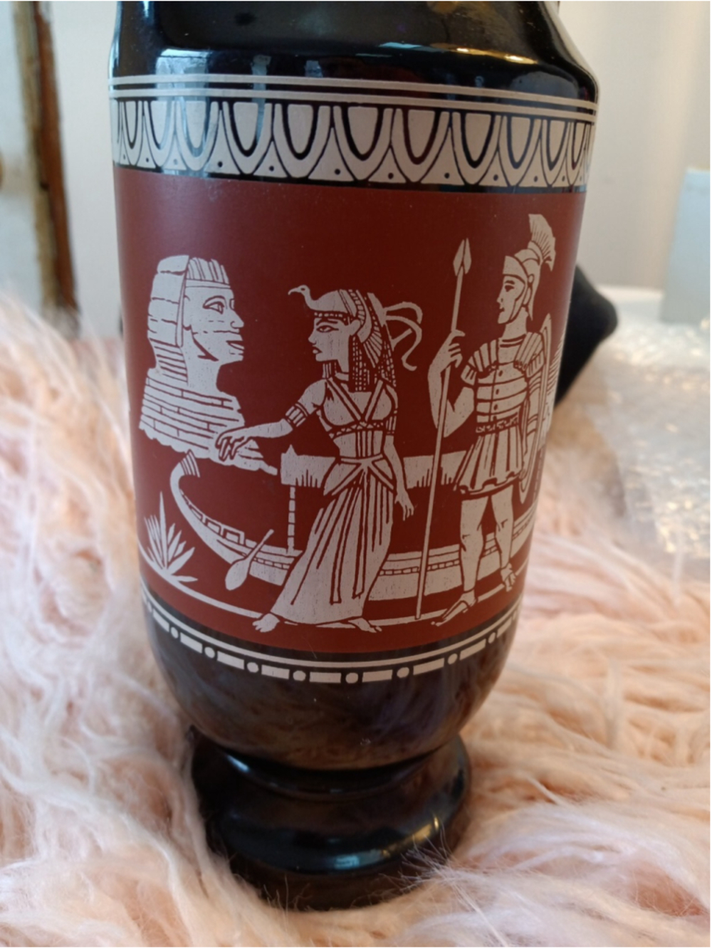 RARE 1962 Vintage JIM BEAM Egyptian CLEOPATRA Bourbon Whiskey Decanter Bottle